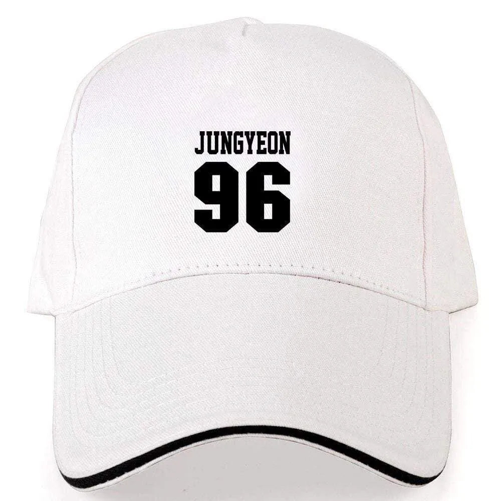 Casquette KPOP Twice Blanche