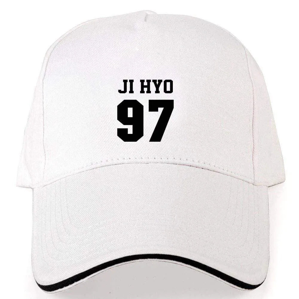 Casquette KPOP Twice Blanche