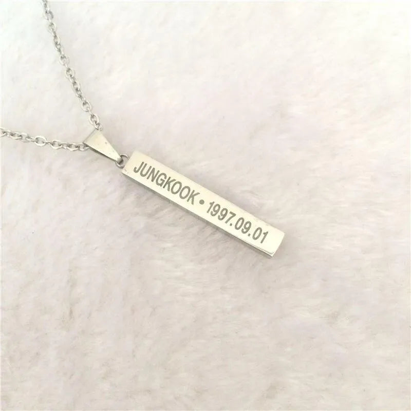 Collier pendentif BTS Army